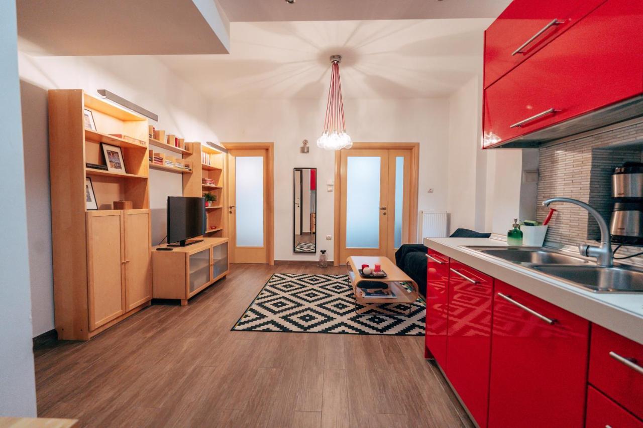 Agia Sofia Luxury City Center Apartment Thessaloníki Eksteriør billede