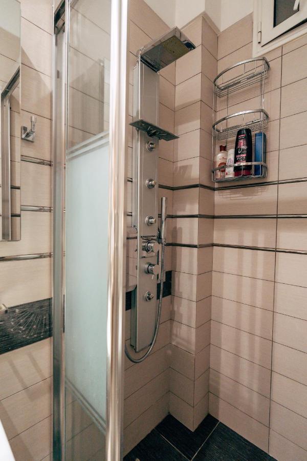 Agia Sofia Luxury City Center Apartment Thessaloníki Eksteriør billede